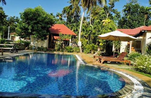 Cua Lap Resort | Sun & Wind Paradise Bungalow