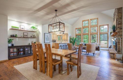 Cle Elum House | Suncadia 5 Bed Refined Alpine Home