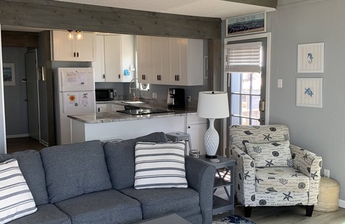 Dauphin Island House | SunChaser - Waterfront - Fabulous Sunsets !