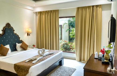 Bail Parao Hotel | Sunday Alaya Hotel & Resort, Corbett