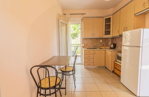 Nea Skioni Apartment | Sunday Mood Apartment with Sea View