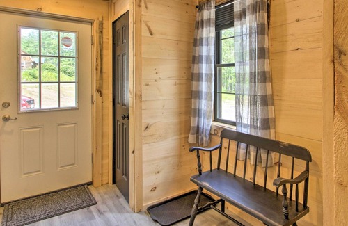 Waterford Cottage | Sunday Riverfront Cottage: Fire Pit & Trail Access