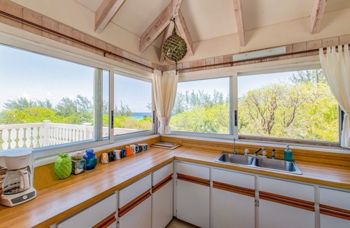 Savannah Sound Villa | Sundowner Villa 4 Bedroom Villa