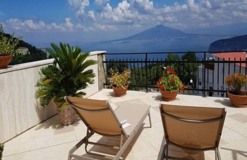 Sant'Agata sui Due Golfi Apartment | Sunfilled LOFT WITH ASTONISHING VIEW/AN VEDETTA SEASIDE