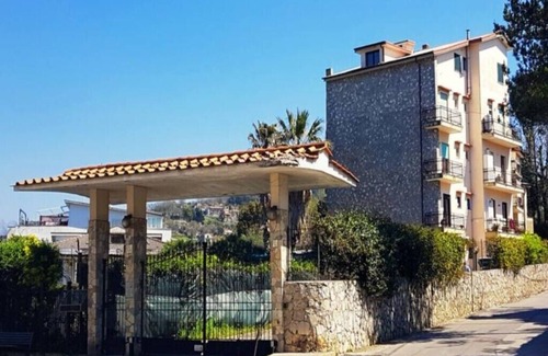 Sant'Agata sui Due Golfi Apartment | Sunfilled LOFT WITH ASTONISHING VIEW/AN VEDETTA SEASIDE