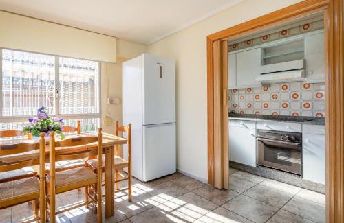Santa Pola Apartment | Sunflower Salamanca
