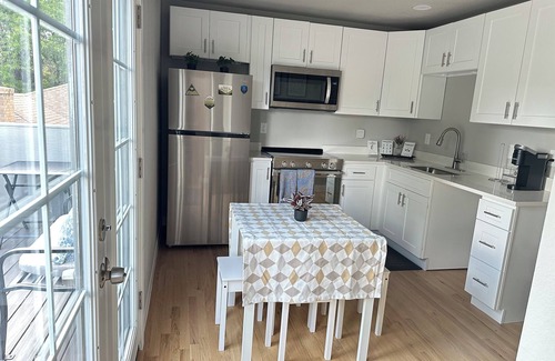 Northglenn House | Sunflower 🌻
