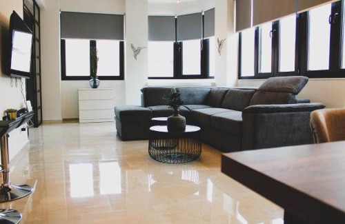 Volos City Centre Apartment | Sunlight - Volos City Center [Spacious Modern Apartments]