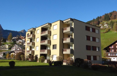 Engelberg Apartment | Sunnmatt Süd Wohnung 631 by Interhome