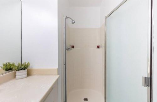 Venice Apartment | Sunny 1 Bedroom in the Heart of Venice Beach - #1