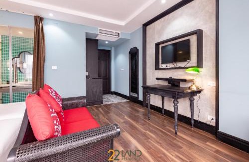 Hang Trong Hotel | Sunny 22land Ho Guom