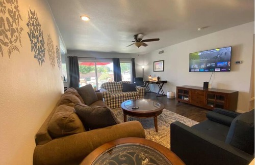 Simi Valley House | Sunny 3BR Retreat: Pool & More