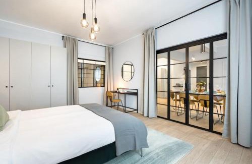 Bucharest City-Centre Apartment | Sunny 4BR Flat - Top Location - Charming Balcony