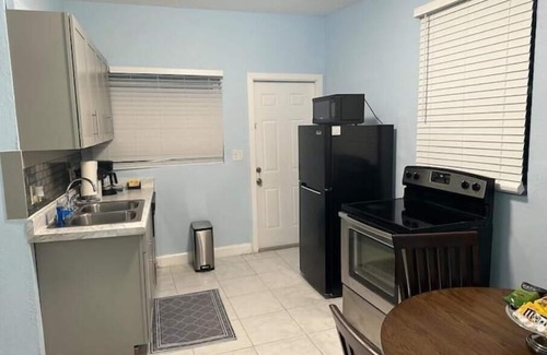 Delray Beach Apartment | Sunny and cozy place