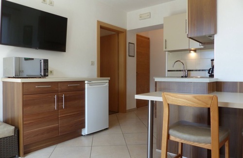 Rifiano Apartment | Sunny apartment, large south-facing balcony, wonderful view - South Tyrol GUEST PASS included
