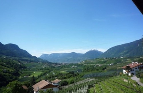 Rifiano Apartment | Sunny apartment, large south-facing balcony, wonderful view - South Tyrol GUEST PASS included