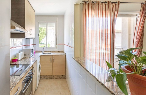 Garrucha Apartment | Sunny Apartment Near Paseo