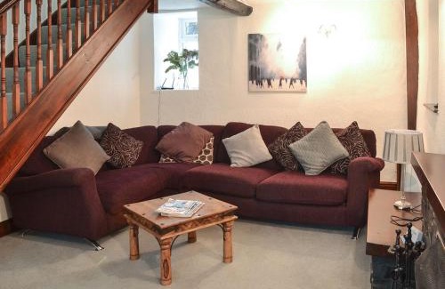 Penny Bridge House | Sunny Beck