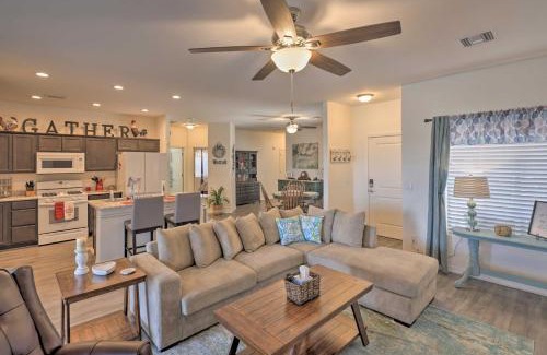 Bullhead City House | Sunny Bullhead City Home with Patio and Mtn View!
