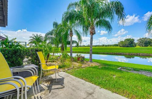 Highland Villa | Sunny Canal-View Villa with Lanai in Sebring!