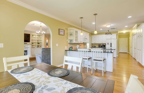 Cropwell Apartment | Sunny Coosa River Hideaway w/Boat Dock & Slip!
