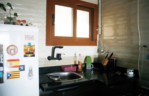 Cairo Apartment | Sunny Cozy Room/Workspace in Old Cairo @RGB-BioStu