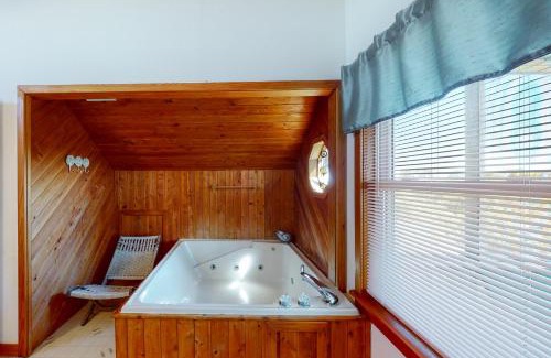 Salvo House | Sunny Daze SO08