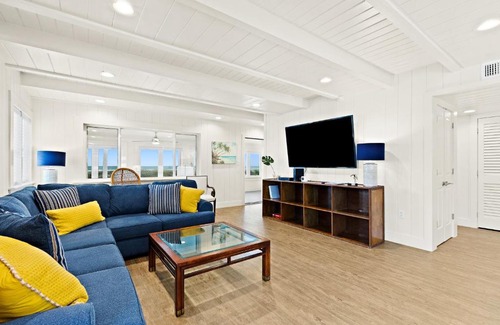 Bahama Beach House | Sunny Daze