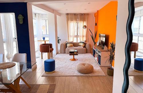 El Molinillo Apartment | Sunny Design Loft in City Center