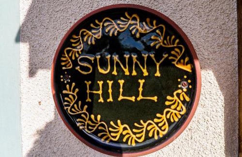 Penrith House | Sunny Hill