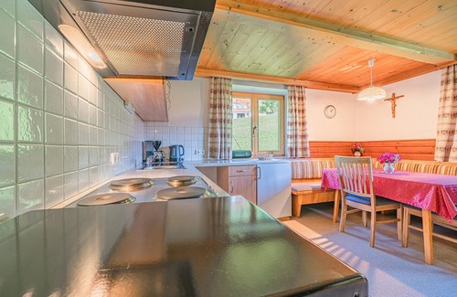 Windau Apartment | Sunny holiday home with open views