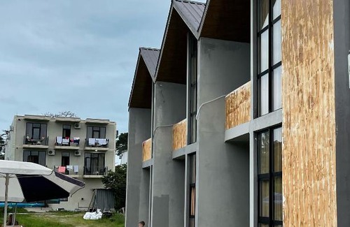 Kobuleti Apartment | Sunny Huts