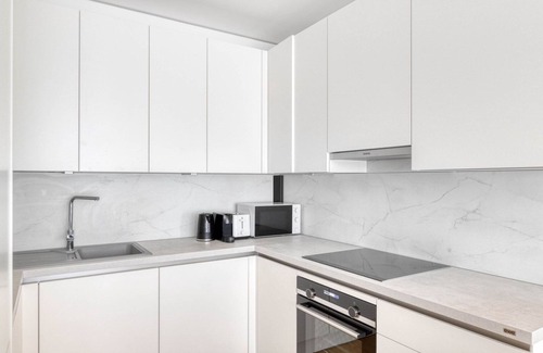 Vienna Apartment | Sunny Leopoldstadt 2BR w/Gym & Balcony, near U2, by Blueground