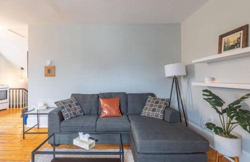 Downtown Halifax Apartment | Sunny Loft #4, Historic Home