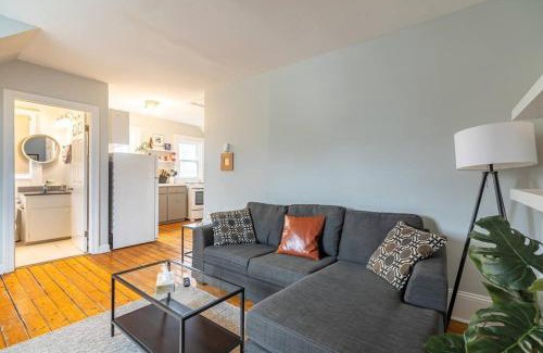 Downtown Halifax Apartment | Sunny Loft #4, Historic Home