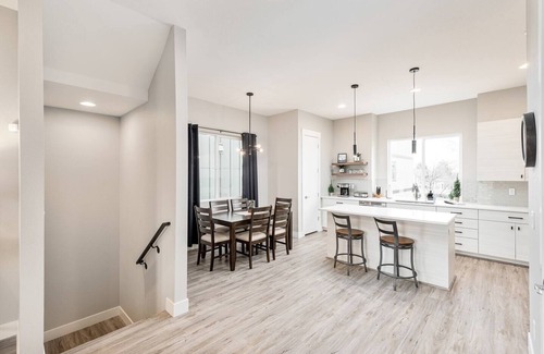 Denver House | Sunny, modern home to work & play near Olde Town