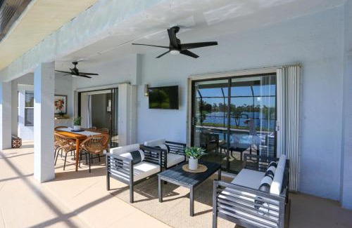 Naples House | Sunny Naples 3BR Retreat with Solar Heated Pool and BBQ