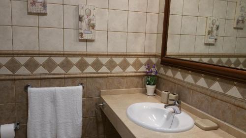 Caleta de Fuste Apartment | Sunny & New Apartamento in Caleta de Fuste