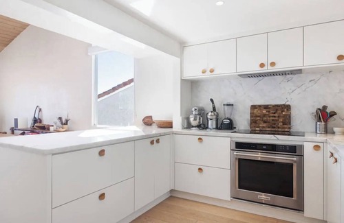 Central Malibu House | Sunny Ocean View Townhouse in Malibu!
