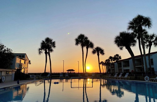 Golden Beach Condo | Sunny Paradise! 2 Bed/2 bath condo on a private beach on Florida’s gulf coast.