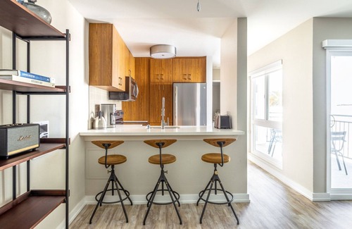 South Redondo Apartment | Sunny Redondo Beach 1BR w/Pool, Gym, steps to Beach, by Blueground