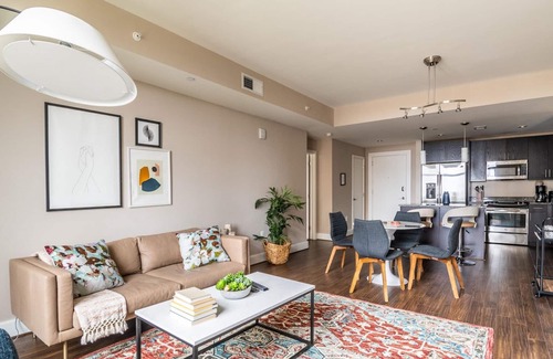Reston Apartment | Sunny Reston 2BR w/Laundry, walk to Restaurants & Mall, by Blueground