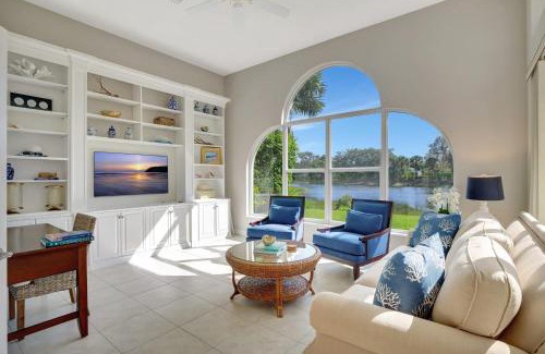 North Naples House | Sunny Retreat with Private Pool in North Naples