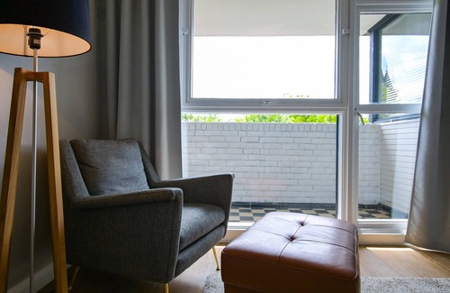 Pimlico Apartment | Sunny scandinavian style sudio central