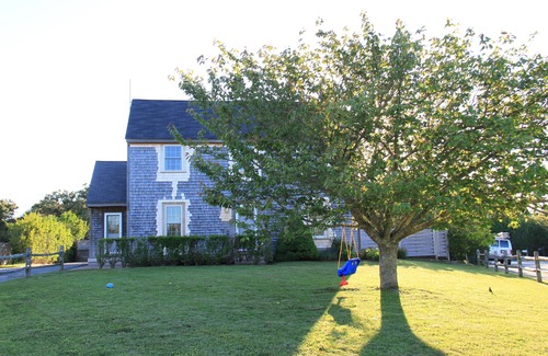 Nantucket Town Apartment | SUNNY second floor 2BD, 2BT