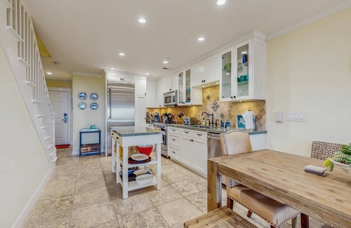 Rio del Mar Condo | Sunny & serene, two-story, oceanfront condo w/a shared, heated pool & free WiFi