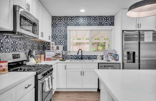 Santa Susana House | Sunny Single Story Simi Valley Valley Escape – Comfortable Home Great Amenities