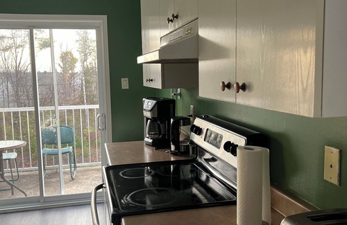 Aylmer Apartment | Sunny Sky 2