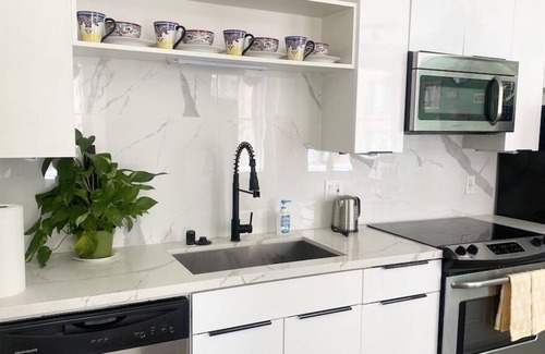 Downtown Apartment | Sunny spacious Bohemian loft in DWNT LA