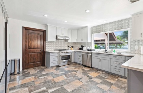 Hacienda Heights House | Sunny Spanish Villa Pool Parking Privacy